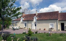 Bed And Breakfast Le Pré De Luceau À