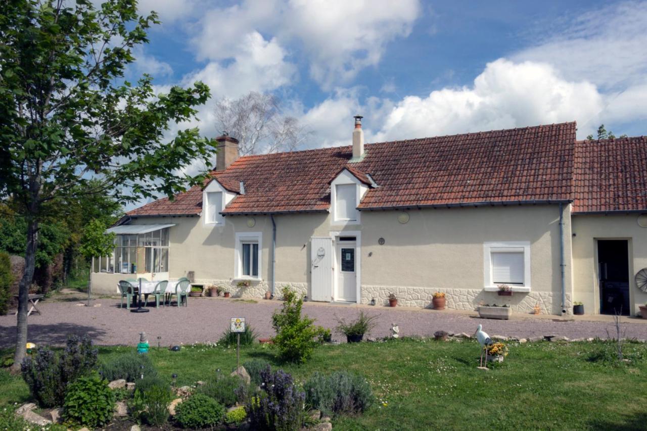 Bed and Breakfast Le Pré de Luceau à Blet Extérieur photo